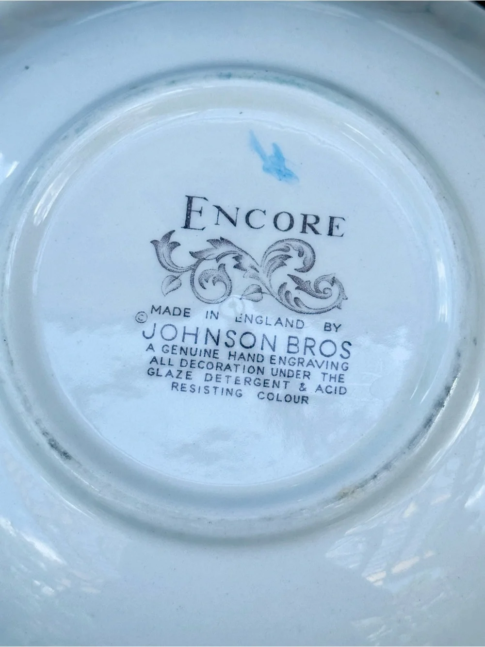 Johnson Bros Encore 8.25” Vegetable Serving Bowl Blue Scroll Ironstone England